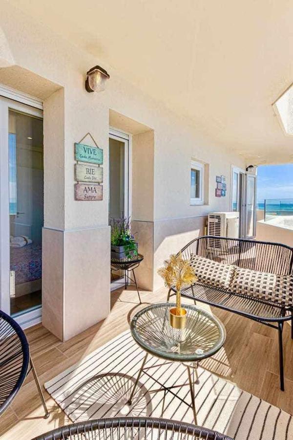 797 Holiday Rentals - Benalbeach- Moderno piso para 5 con vistas al mar Benalmádena Exterior foto