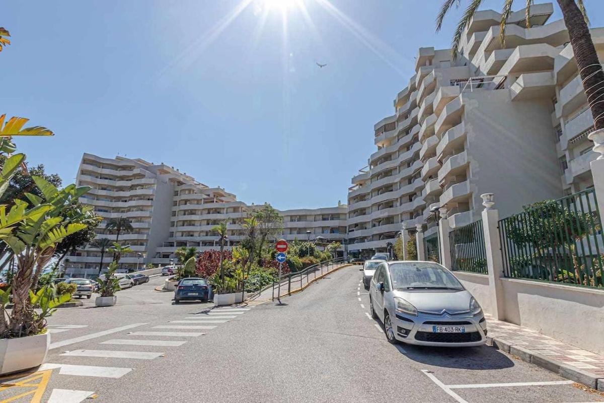 797 Holiday Rentals - Benalbeach- Moderno piso para 5 con vistas al mar Benalmádena Exterior foto